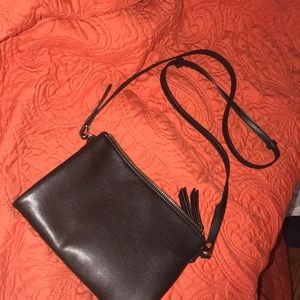 cute old navy cross body